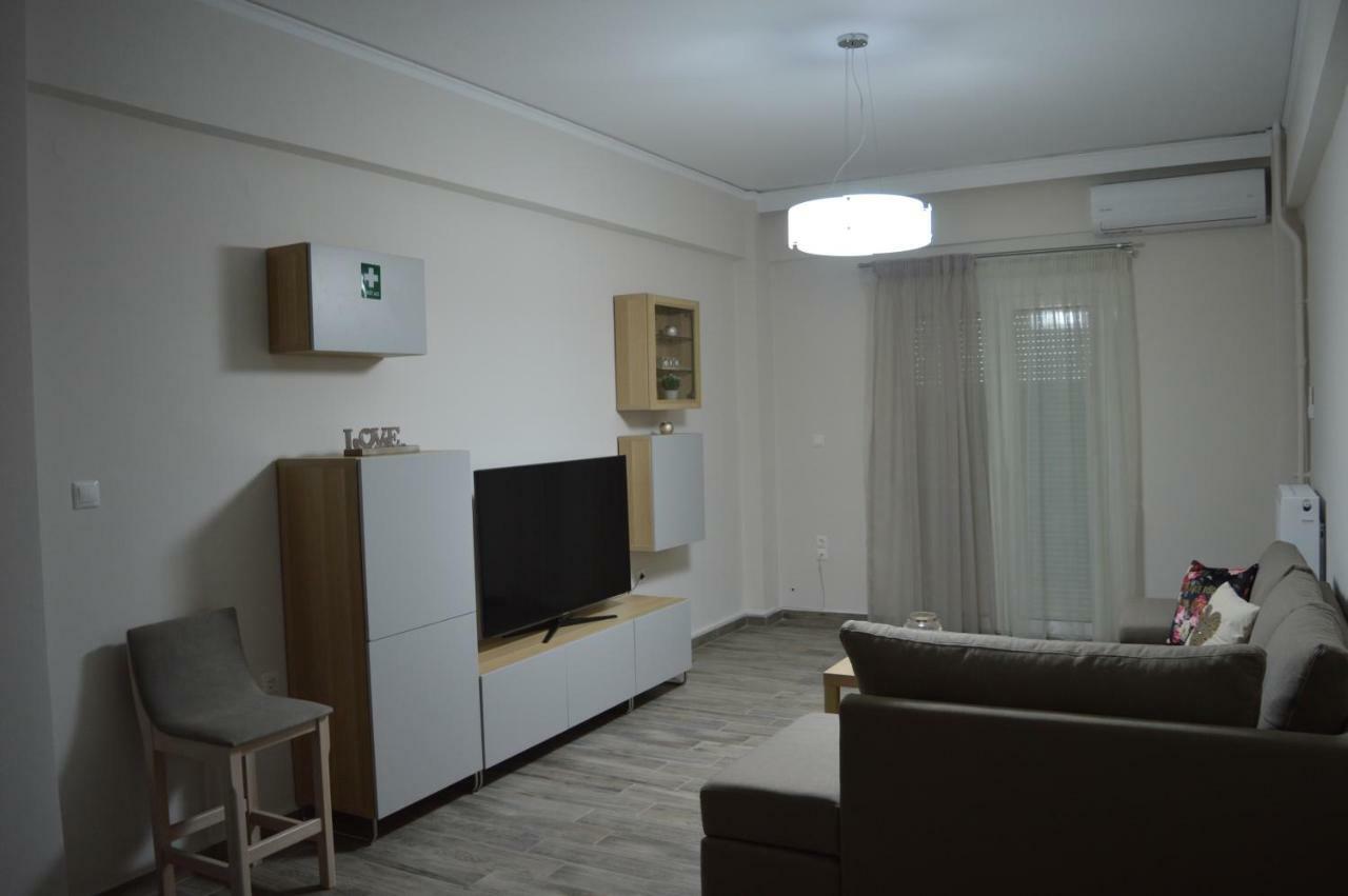 Botonis Bright Spacious Apartment Chania  Exteriör bild