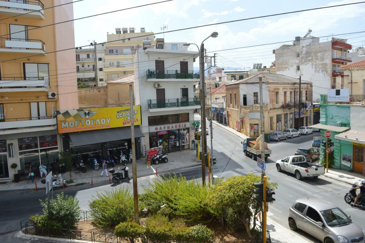 Botonis Bright Spacious Apartment Chania  Exteriör bild